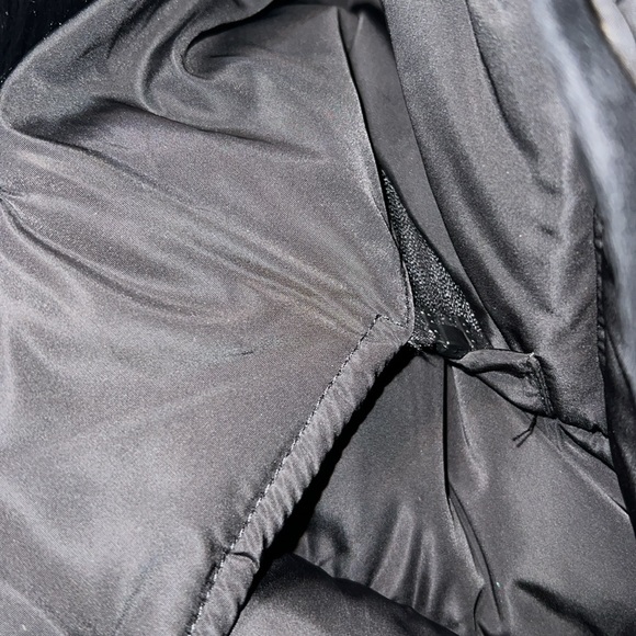 TOMMY HILFIGER 3/4 length puffer coat - Picture 9 of 10